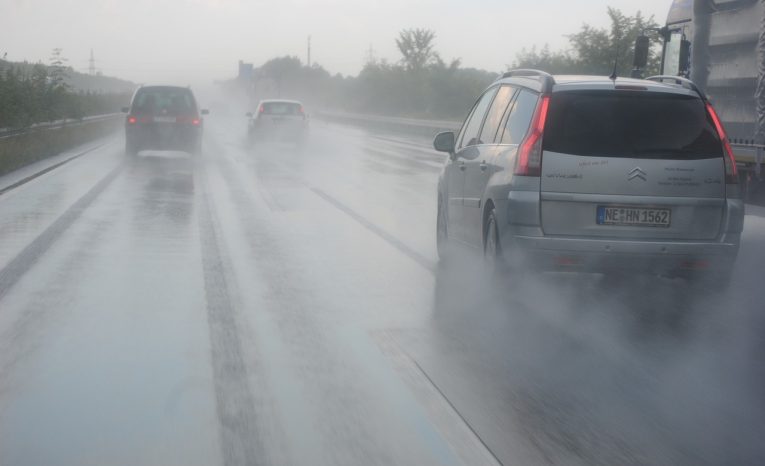 aquaplaning