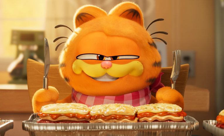 Sarkastický kocúr sa vracia na plátna kín. Garfield vo filme sľubuje zábavnú rodinnú komédiu