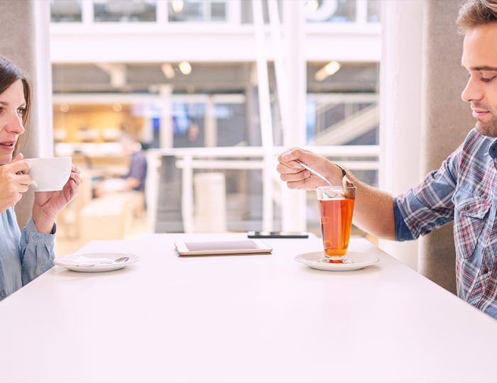 Odkedy ste s bratom dvojičky? Tieto nesmierne hlúpe otázky sa niekto skutočne opýtal