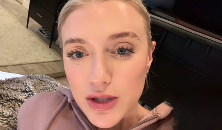 Žena si išla objednať jedlo cez frajerov telefón. Odhalila tak jeho špinavé tajomstvo