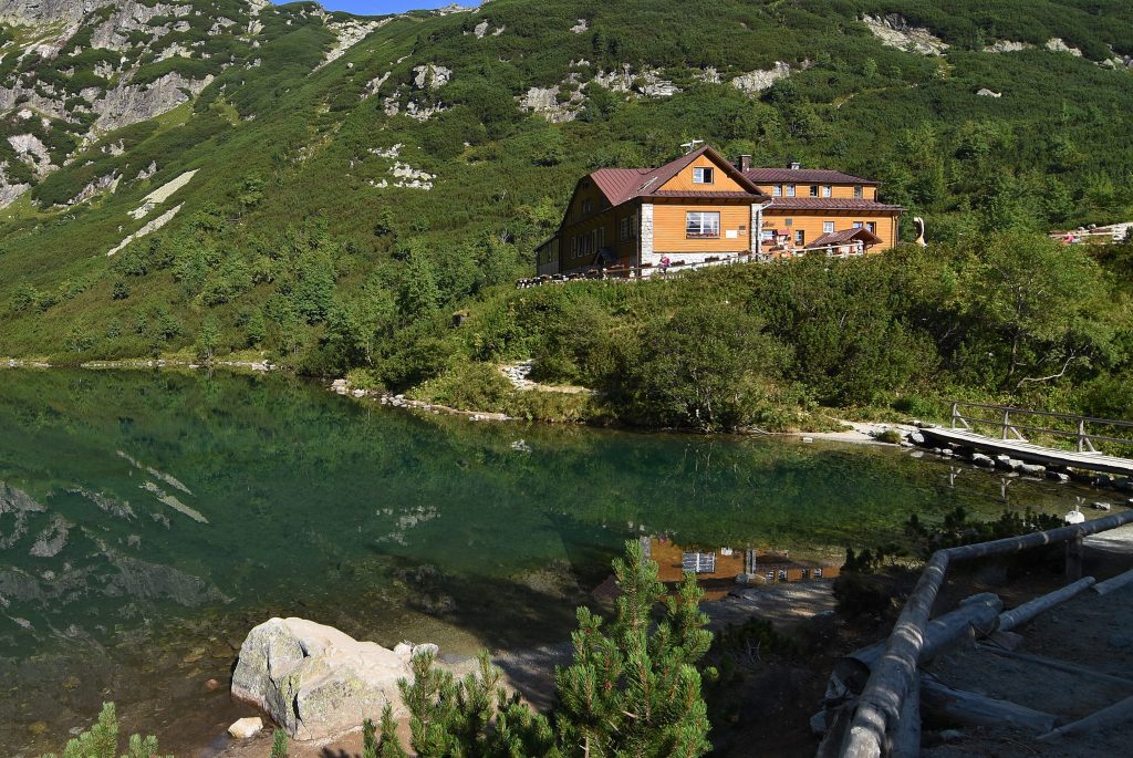 Netradičná májová romantika: 8 výnimočných tipov na výlet na Slovensku pre teba a tvoju polovičku