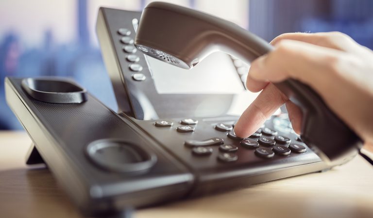 KVÍZ: Poznáš telefónne predvoľby týchto európskych krajín?