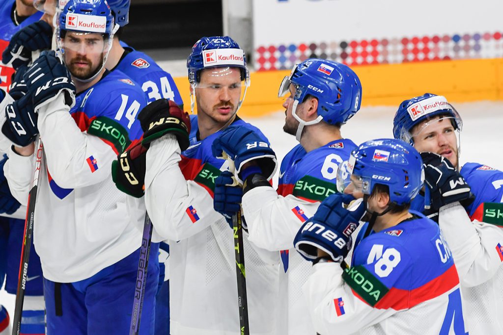 Na základe výsledkov z tohtoročných majstrovstiev sveta v hokeji poznáme ako bude vyzerať naša základná skupina v roku 2025.