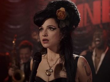 Predstaviteľka Amy Winehouse odspievala celý film sama. 10 zaujímavostí o novej dráme Back to Black, ktorá vstupuje do našich kín