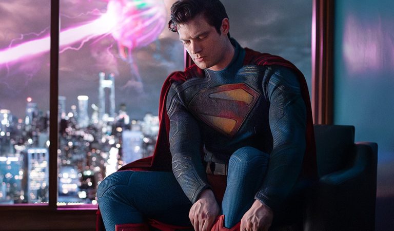 Nový filmový Superman od režiséra Strážcov galaxie sa predstavuje prvou fotkou