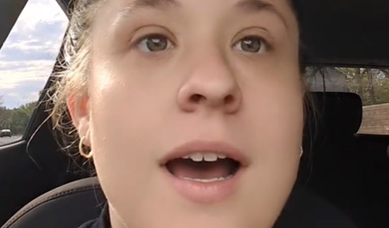 "Nedotýkajte sa ma!" Žena sa podelila o absurdný zážitok z pracovného pohovoru