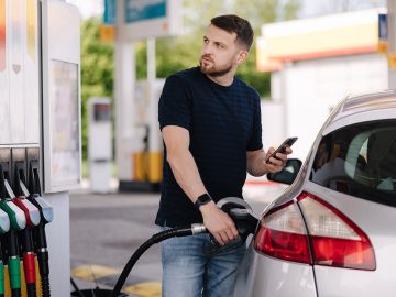 Diesel verzus hybrid: Čo sa ti oplatí viac, ak chceš jazdiť čo najlacnejšie?