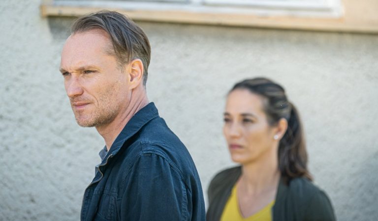 Pátranie po sadistickom vrahovi aj nečakané odhalenie. Kriminálka Kraj v pilotnom diele druhej série potvrdila status kvalitného seriálu (Recenzia)