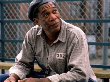 Kultový film Vykúpenie z väznice Shawshank mal pôvodne iný záver. Morgan Freeman ho odmietol natočiť