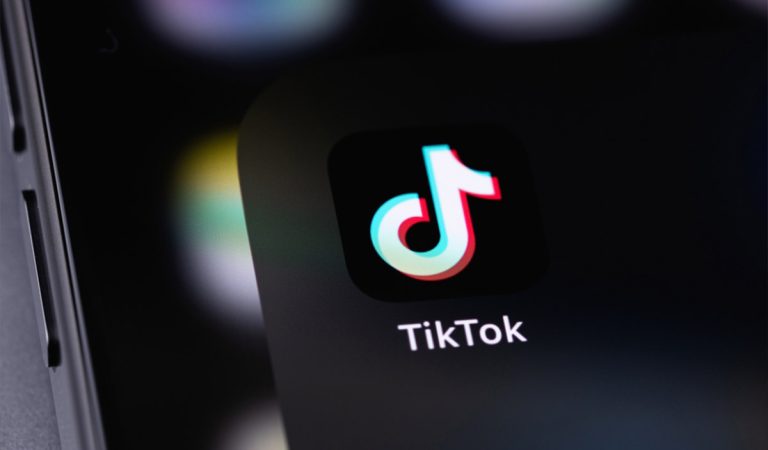 TikTok dostal od EÚ stopku