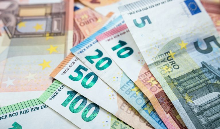 Veľa Slovákov dostane vyššie príspevky