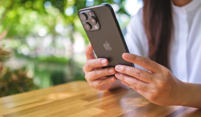 Bývalý dizajnér iPhonu chystá vlastný projekt