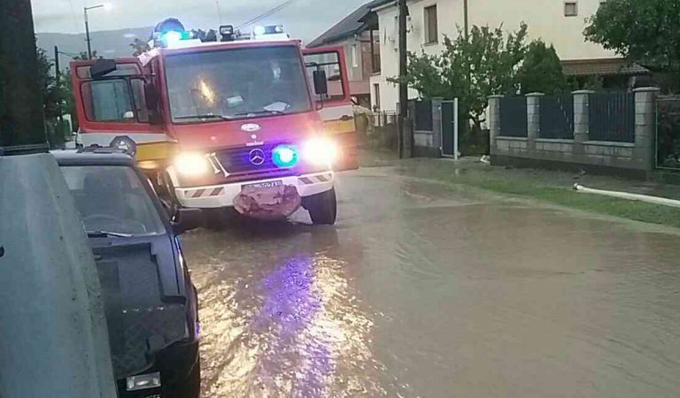Slovensko povodňový stupeň