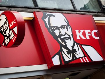 Od chudáka po ikonu. Inšpiratívny príbeh Harlanda Sandersa, zakladateľa fastfoodového giganta KFC