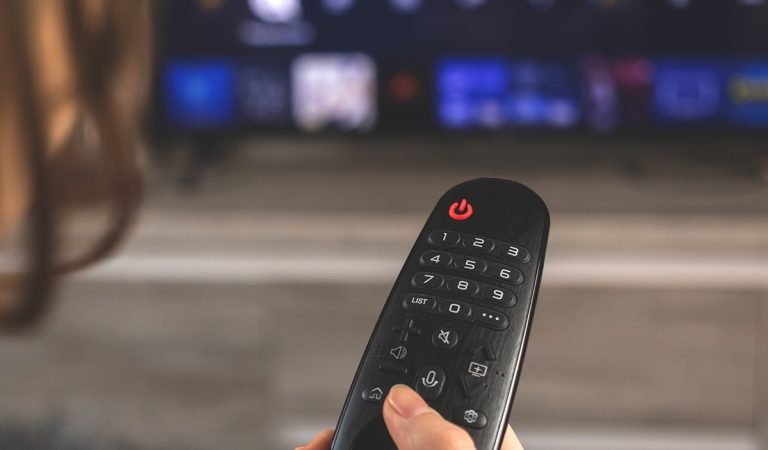 Dvaja operátori sprístupnili pre Slovákov nové televízne stanice. Zadarmo ich môžeš sledovať celý september