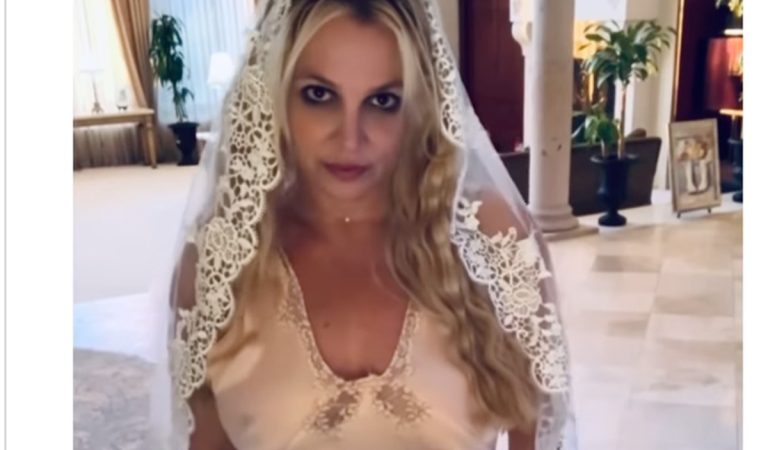 Britney Spears sa vydala