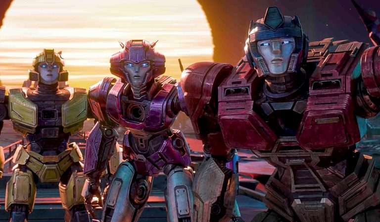 Z priateľov sa stanú súperi. Animák Transformers Jedna sľubuje skvelú animáciu aj akciu
