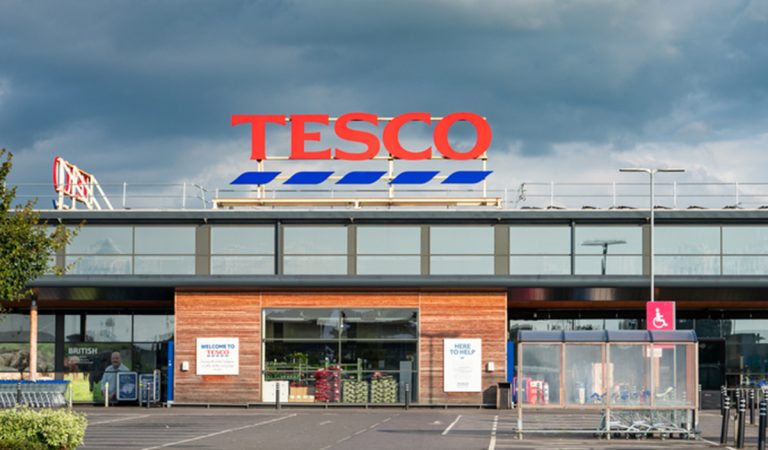 Tesco sťahuje z predaja