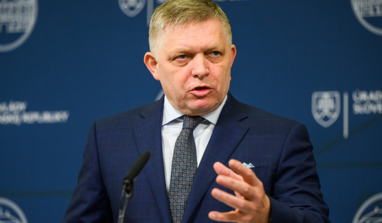 Čakajú nás predčasné voľby? So 76 poslancami sa dlhodobo vládnuť nedá, vyhlásil premiér Fico