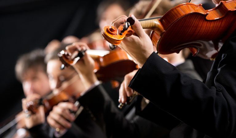 Kultová vianočná klasika Sám doma sa bude v Prahe premietať so živým orchestrom