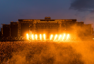 Festival LOVESTREAM predstavuje ďalšieho headlinera! Vo Vajnoroch vystúpi jedna z najpopulárnejších kapiel súčasnosti