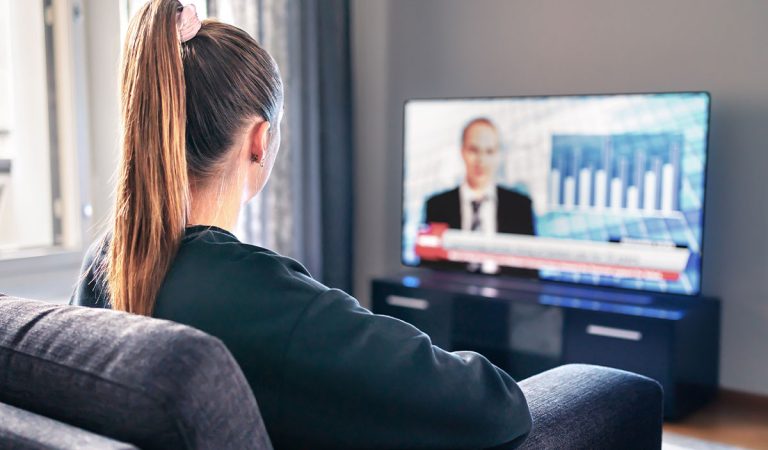 Antik začal ponúkať novú spravodajskú televíziu DVTV Extra SK