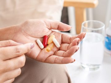 Pozor na tieto vitamíny a výživové doplnky. Ak to s nimi preženieš, hrozia ti zdravotné problémy