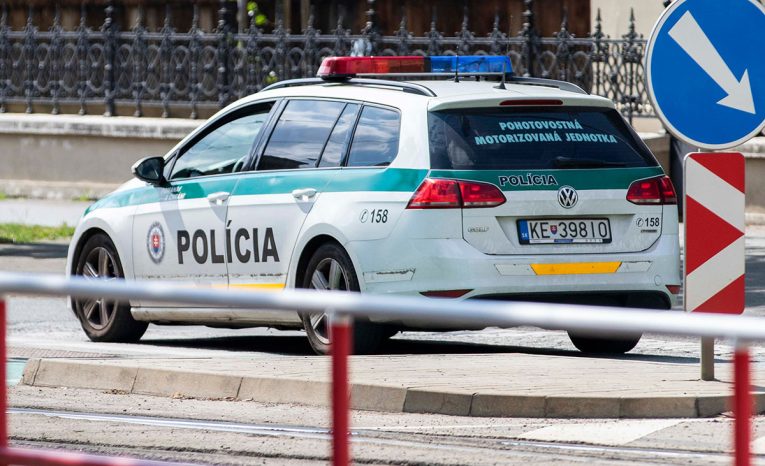 Čech sa nechal obalamutiť falošným policajtom zo Slovenska. Poslal mu odškodné za niečo, čo neurobil