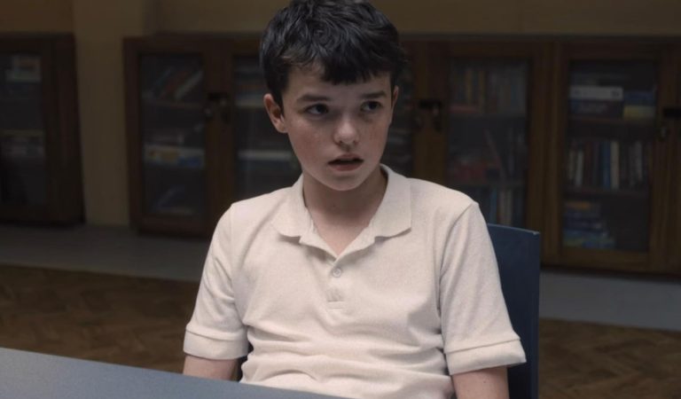 Seriálový hit Adolescent od Netflixu sa bude púšťať na stredných školách s podporou britskej vlády