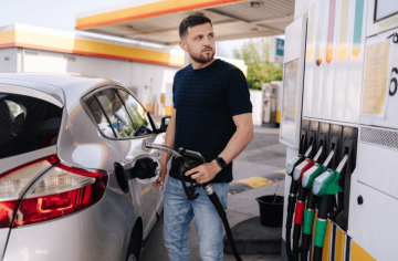 Drahá chyba pri tankovaní, ktorú robí 90 % vodičov: Mechanici krútia hlavami