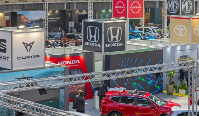 Svetoznáma japonská automobilka čelí vážnym problémom. Miliardové straty a žiadna záchrana na obzore