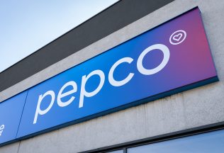 Budúcnosť značky Pepco v Európe visí na vlásku. Plánuje zatvoriť stovky predajní