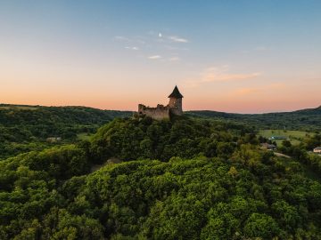Spoznaj vyhasnuté sopky, ktoré formovali našu krajinu 