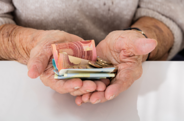 Seniori, pozor: Viete, koľko rokov musíte mať odpracovaných, aby ste dostali dôchodok?