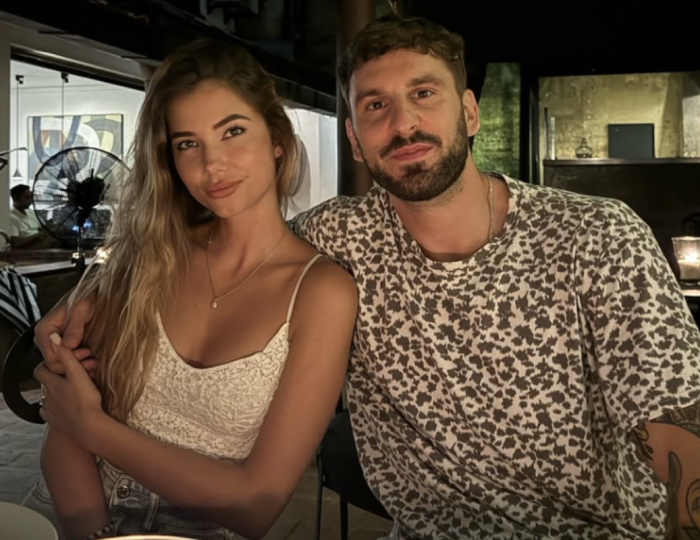 Láska na diaľku a Rasťo z Ruže po boku inej nevesty: Reakcia Karolíny na špekulácie o rozchode