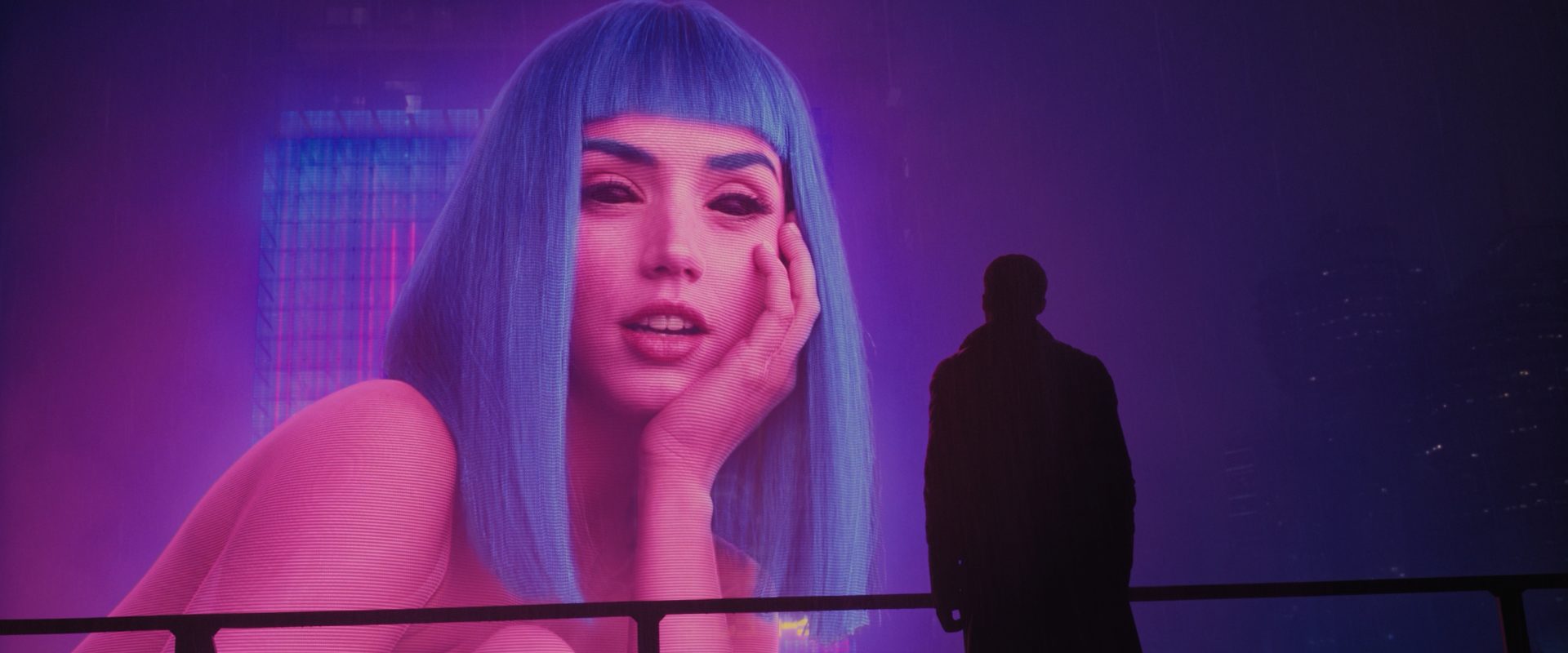 Ana de Armas a jej najpamätnejšie roly: Zviedla Keanu Reevesa, robila spoločníčku Ryanovi Goslingovi a stvárnila Marilyn Monroe