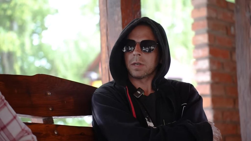 Andrej, Slovensku známy ako Projekt DJ Andrej nám exkluzívne umožnil nahliadnuť do svojho dobre stráženého súkromia.