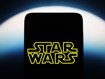 Nový Star Wars film získal hlavnú záporáčku. Zahrá si ju oceňovaná herečka