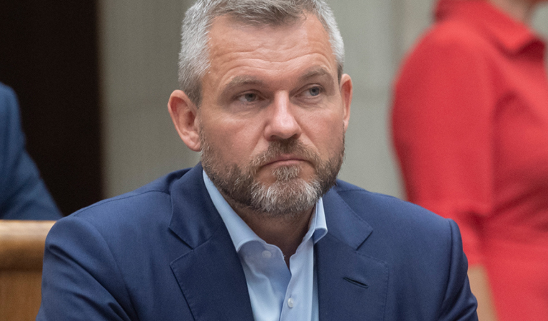 Neuveríš, čo prezradil Pellegrini na Bratislavských módnych dňoch. V tomto ho prezidentský úrad obmedzuje