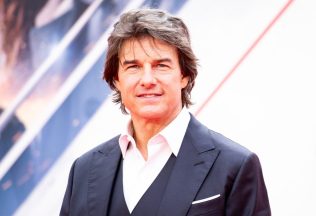 Tom Cruise obdrží čestného Oscara. Akadémia ocenila jeho oddanosť kinematografii aj pomoc počas pandémie