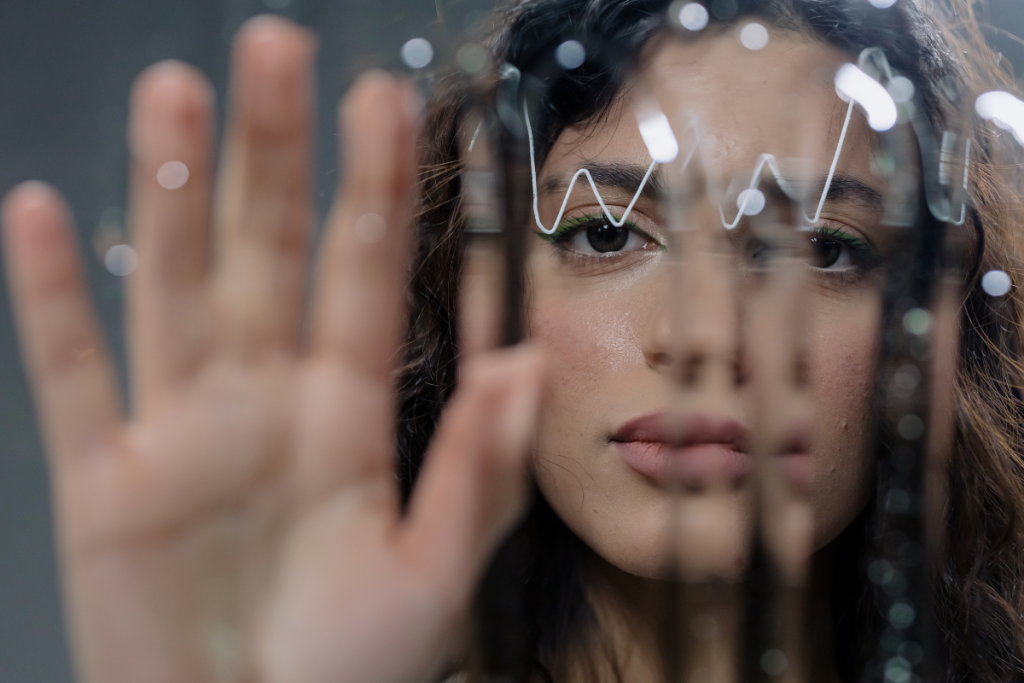 Pocit, že si mŕtvy, ľudia sú naklonovaní či tvoju ruku ovláda niekto iný. Toto je 10 najbizarnejších neurologických porúch