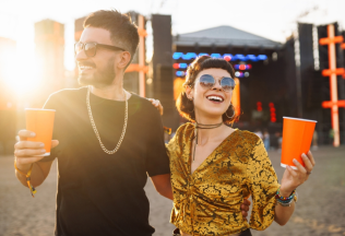 Od pivára po stanového kráľa: Typy Slovákov, ktoré stretneš na každom festivale