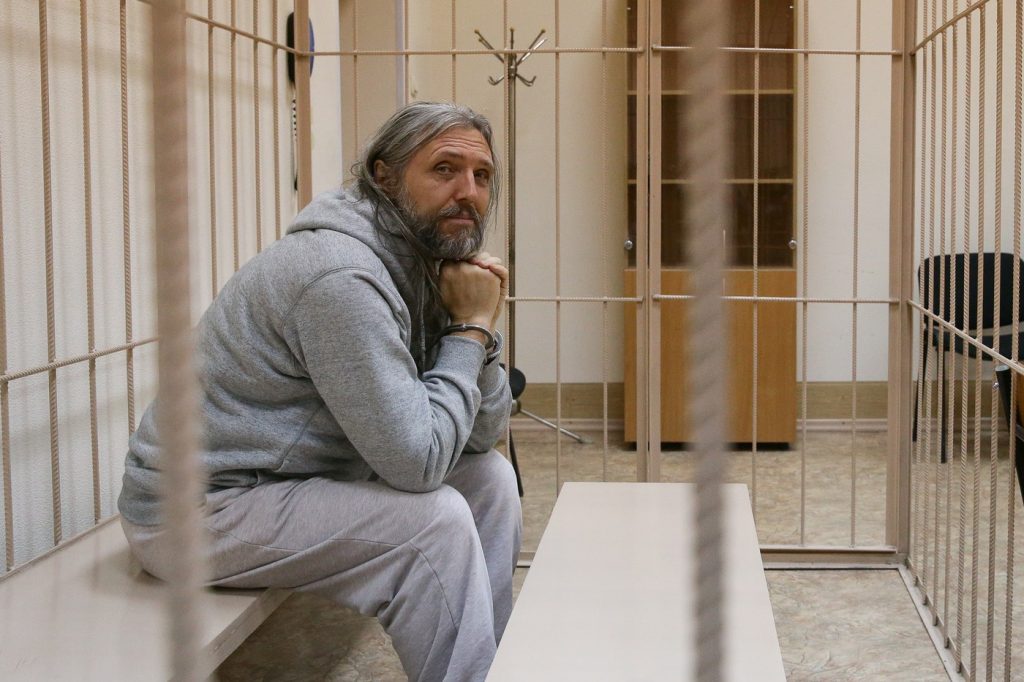 Sergej Torop, známy ako Vissarion, je ruský vodca sekty. Súd mu naparil poriadny trest a za mrežami môže stráviť až 12 rokov.