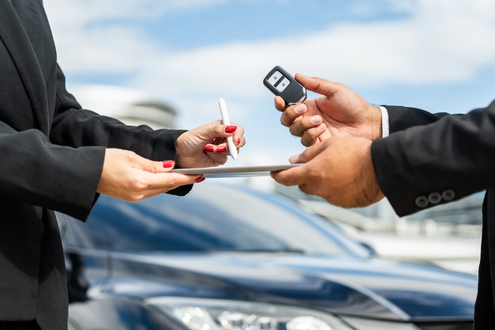 Lízing verzus úver ako financovať auto výhodne