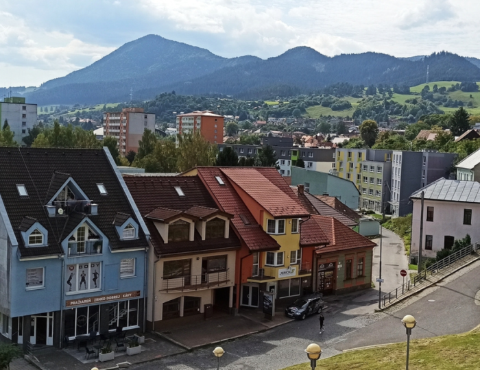 Toto sú podľa umelej inteligencie najmenej pekné slovenské mestá. Nájdeš v zozname aj svoj domov?