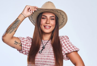 Z luxusnej vily do zaprášenej maštale. Miška z Ruže pre nevestu ide do ďalšej reality šou, tentoraz ju čaká náročná skúška