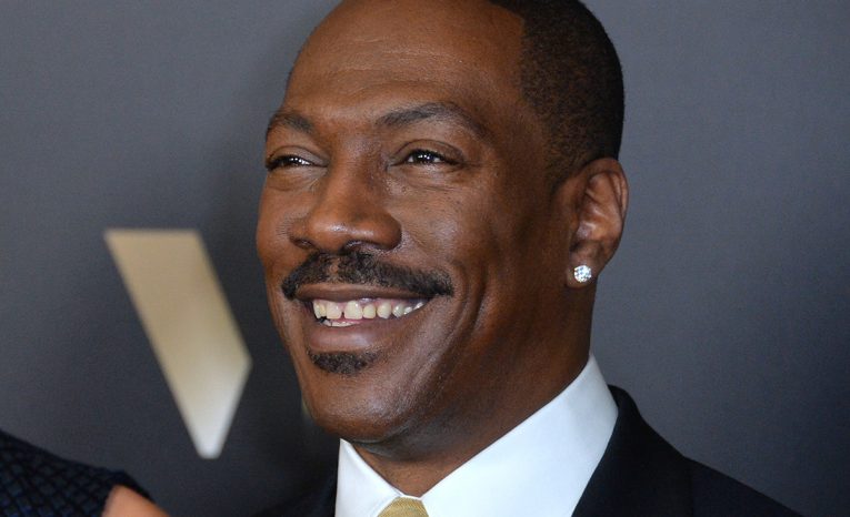 Eddie Murphy si zahrá hlavnú rolu v novej verzii Ružového pantera