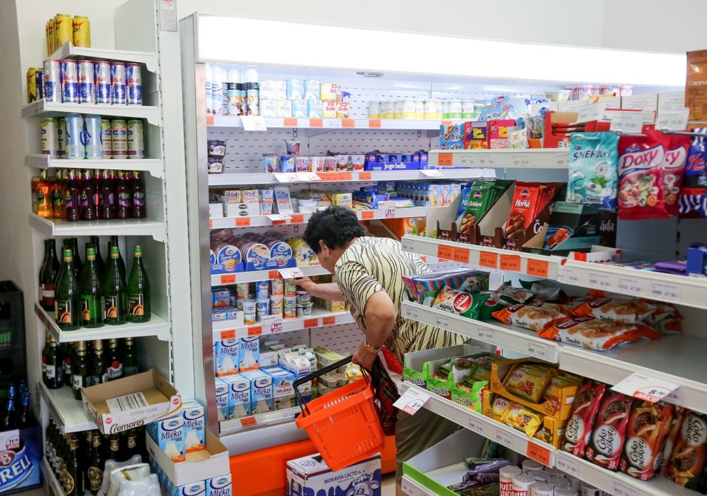 Známy reťazec otvoril novú automatizovanú predajňu. Špeciálny supermarket bude dostupný v noci a aj počas sviatkov