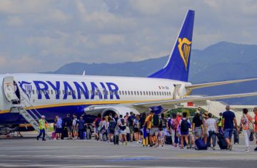 Najvtipnejšie príspevky spoločnosti Ryanair: Keď si aerolinka dokáže uťahovať aj sama zo seba