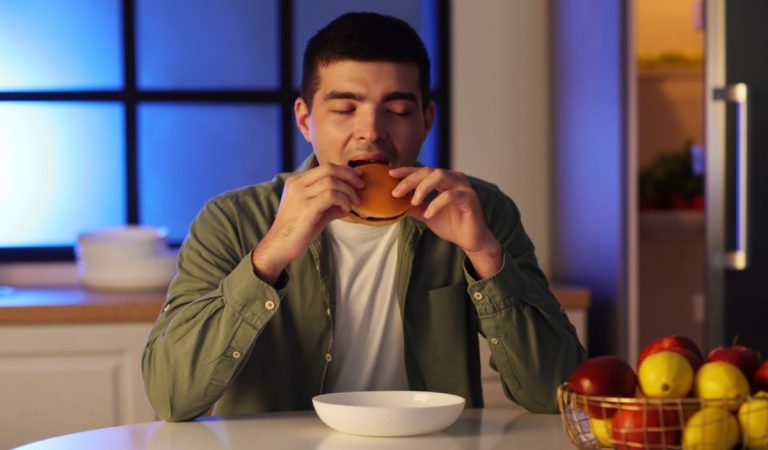 Najväčšie guilty pleasures, ktoré ako Slováci milujeme, no hanbíme sa to priznať